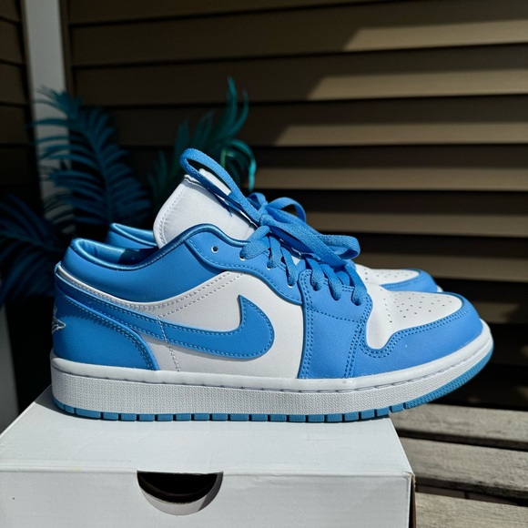 Nike Jordan 1 Low UNC (Womens) 2021 Sneakers - Picture 3 of 12